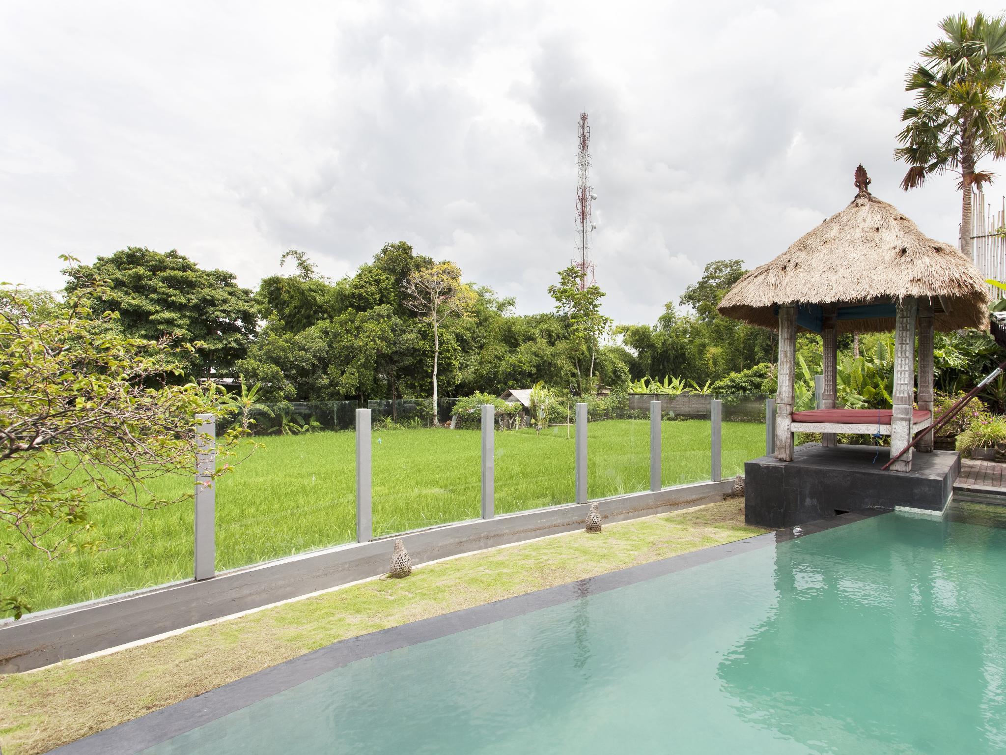 Umpadhi Canggu Luaran gambar
